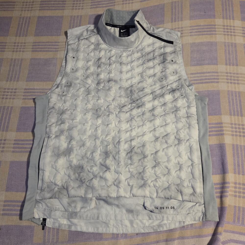 Nike Aeroloft Tech Pack Gray White Running Vest Goose Down XL 14 09 11 05 Run